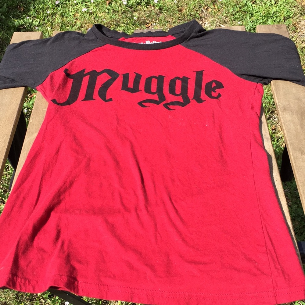 🟡sᴀʟᴇ! 🔛 HP🦉 Muggle Tee